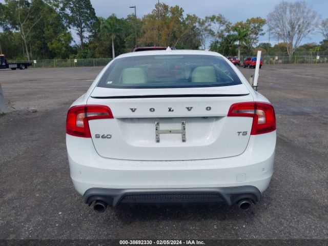 YV126MFL0J2466950 Volvo S60 T5 Dynamic