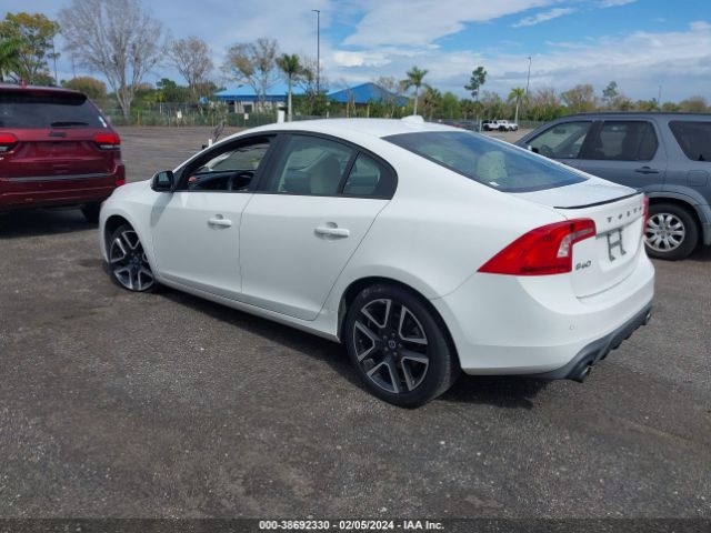 YV126MFL0J2466950 Volvo S60 T5 Dynamic