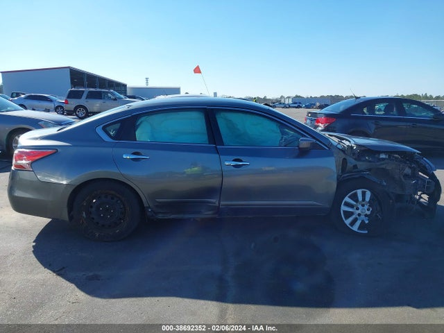 Nissan Altima 2.5 S 2015 1N4AL3APXFC199189 Image 12
