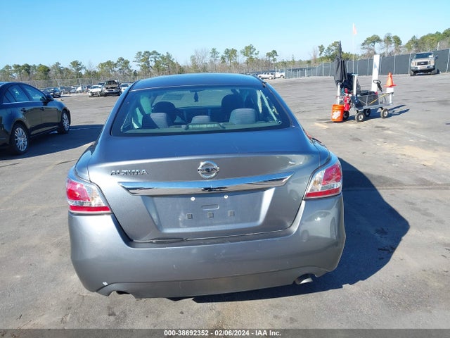Nissan Altima 2.5 S 2015 1N4AL3APXFC199189 Image 15