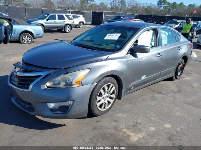 Nissan Altima 2.5 S 2015 1N4AL3APXFC199189 Image 2