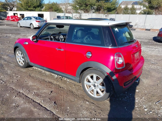 2013 MINI HARDTOP WMWSV3C57DT394665 Photo 2