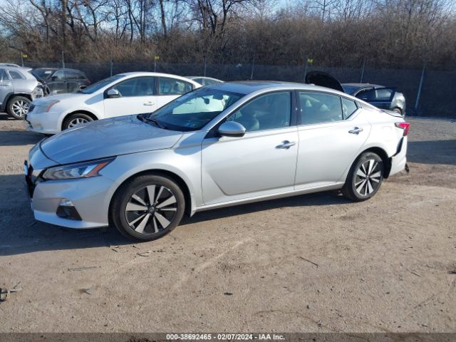 1N4BL4EW9NN310135 Nissan Altima Sl Intelligent Awd