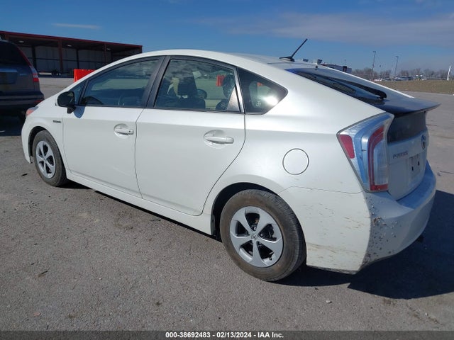 Toyota Prius Four 2014 JTDKN3DUXE1768224 Image 3