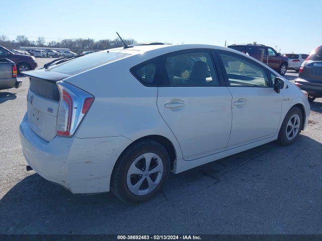 Toyota Prius Four 2014 JTDKN3DUXE1768224 Image 4