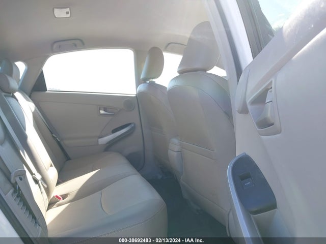 Toyota Prius Four 2014 JTDKN3DUXE1768224 Image 8