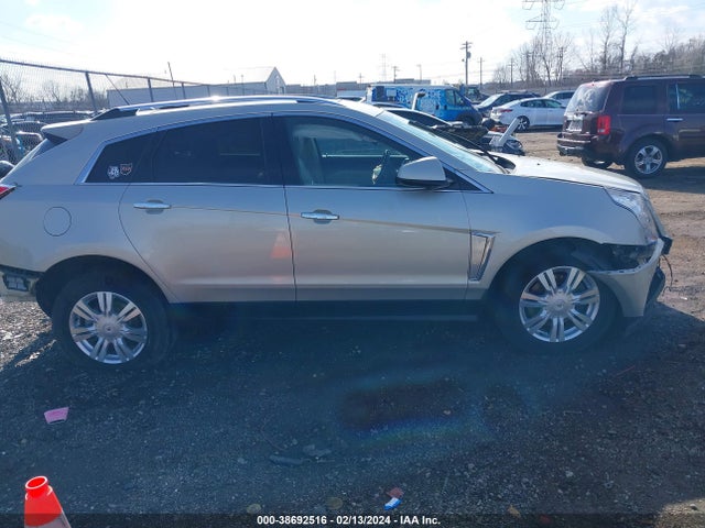 2015 CADILLAC SRX LUXURY COLLECTION VIN: 3GYFNBE37FS561933
