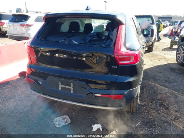 YV4AC2HKXL2309946 Volvo Xc40 T4 Momentum
