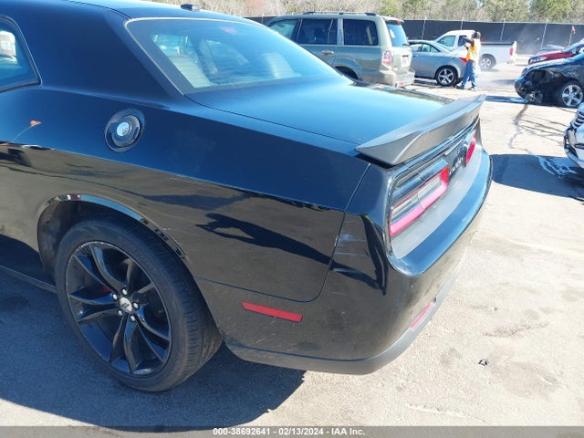 Dodge Challenger Sxt 2018 2C3CDZAG6JH131372 Image 6