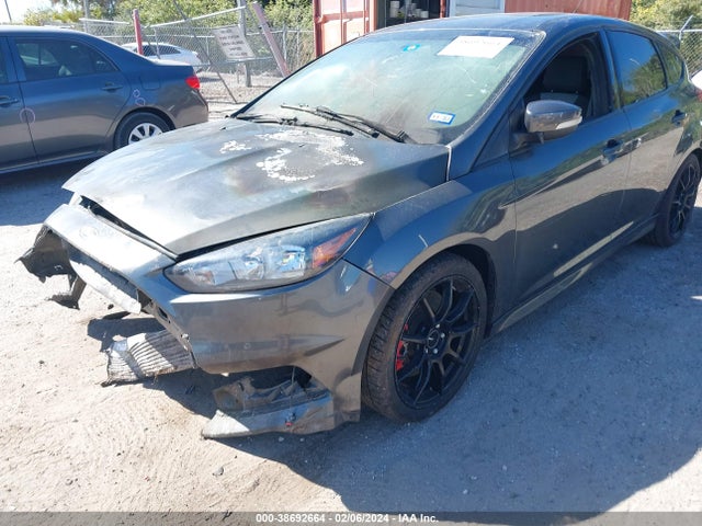 Ford FOCUS ST 2018 1FADP3L93JL243123 Image 13