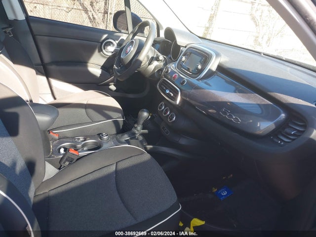 2017 FIAT 500X ZFBCFYAB1HP571237 Photo 4