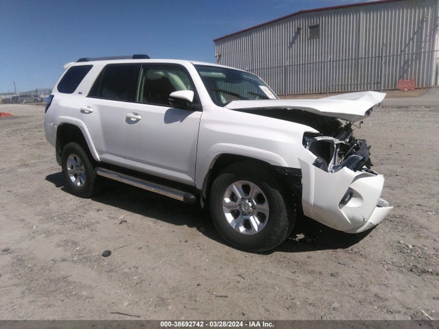 Toyota 4runner Sr5 Premium 2021 JTEFU5JR9M5235770 Image 1