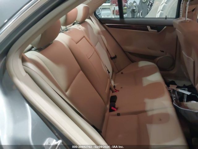 WDDGF8AB6ER319617 Mercedes-Benz C 300 Luxury 4matic/sport 4matic