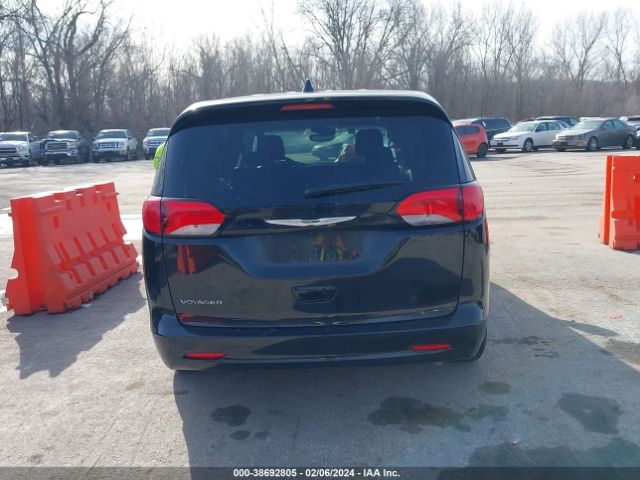 2C4RC1CG1PR600961 Chrysler Voyager Lx