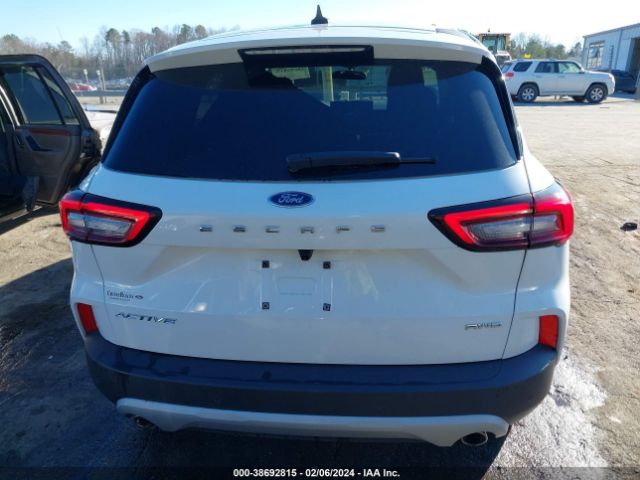 1FMCU9GNXPUA14199 Ford Escape Active