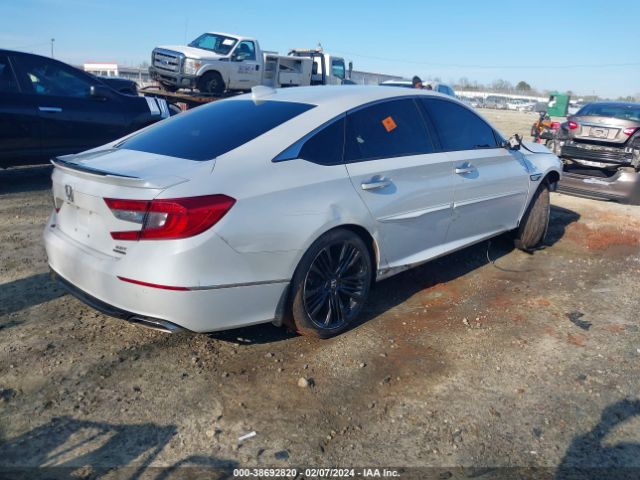 1HGCV2F92JA022563 Honda Accord Touring 2.0t