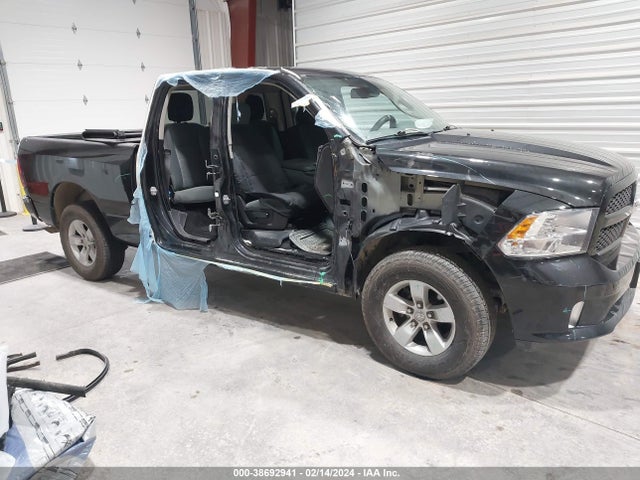 2019 1C6RR7FGXKS554302 main image