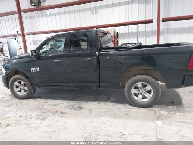 RAM 1500 Classic Express Quad Cab 4x4 6'4 Box 2019 1C6RR7FGXKS554302 Image 13