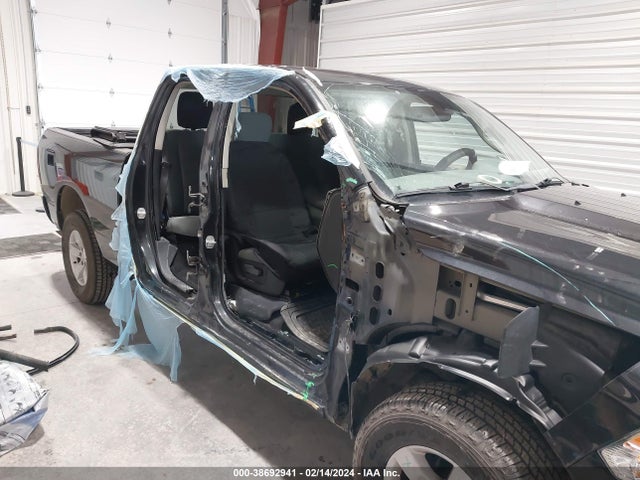 RAM 1500 Classic Express Quad Cab 4x4 6'4 Box 2019 1C6RR7FGXKS554302 Image 6