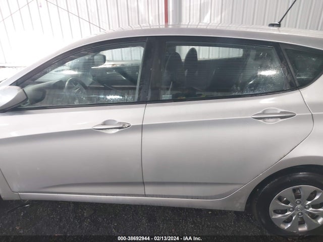 Hyundai ACCENT SE 2017 KMHCT5AE7HU337292 Image 14