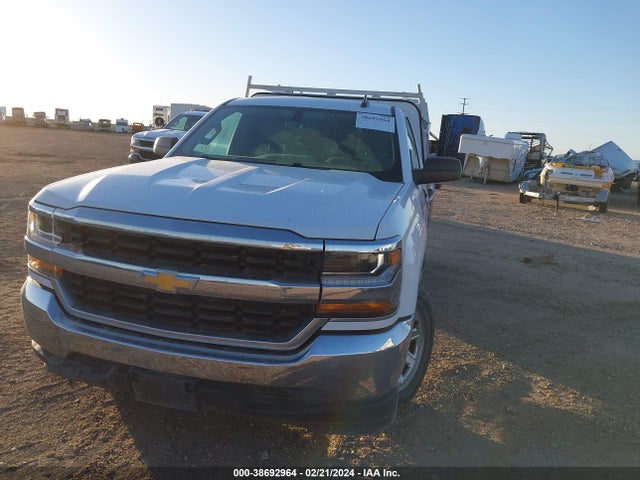 Chevrolet Silverado 1500 Ls 2018 1GCNCNEC2JZ276240 Image 6