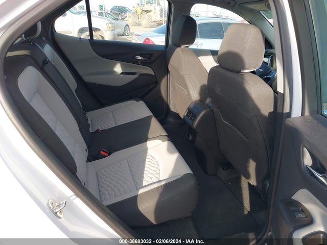 Chevrolet EQUINOX LS 2018 2GNAXHEVXJ6286376 Image 8