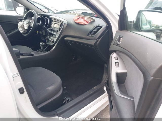 KIA Optima Lx 2015 5XXGM4A71FG378499 Image 5