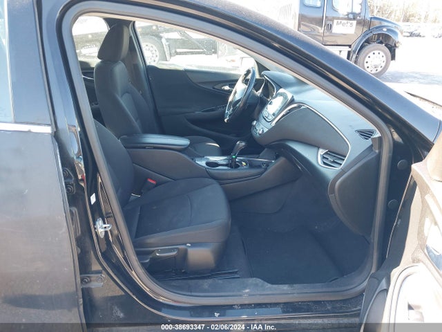 Chevrolet MALIBU LT 2018 1G1ZD5ST1JF212123 Image 5