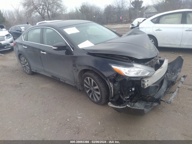 Nissan Altima 2.5 Sv 2017 1N4AL3AP4HC258613 головне зображення