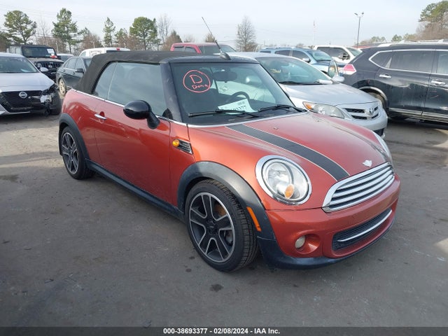 2014 MINI CONVERTIBLE WMWZN3C57ET266412 Photo 0