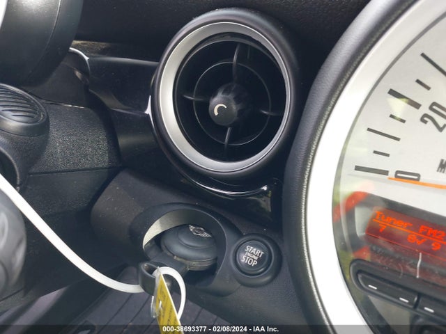 2014 MINI CONVERTIBLE WMWZN3C57ET266412 Photo 10