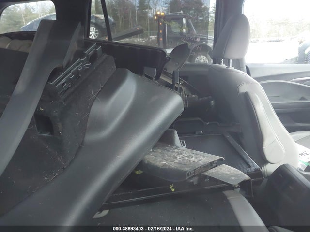 Honda Passport Awd Ex-l 2020 5FNYF8H59LB010547 Image 8