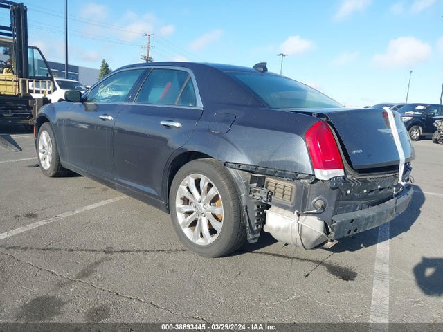 2C3CCAKG1KH690042 Chrysler 300 Limited Awd