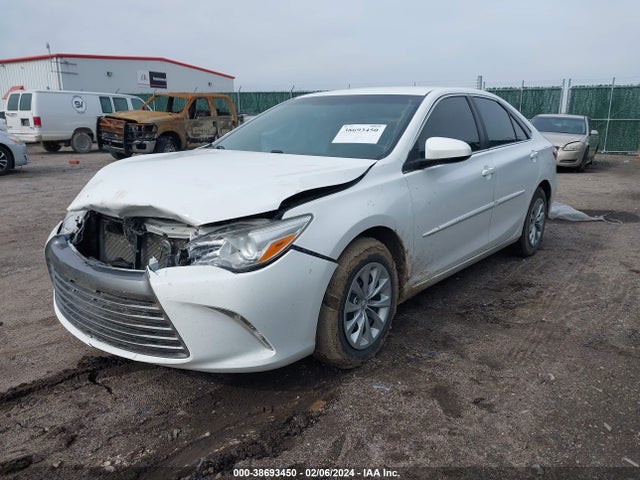 Toyota CAMRY LE 2017 4T1BF1FK6HU791740 Image 2
