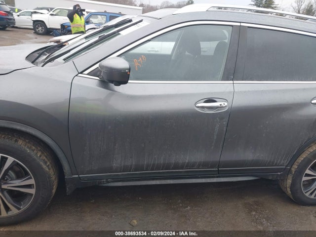 Nissan ROGUE SV 2019 JN8AT2MV9KW378996 Image 14