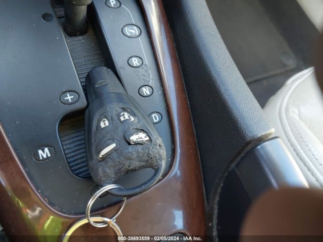 2010 SAAB 9-3 YS3FA5CY2A1610377 Photo 10