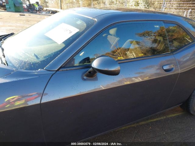 2C3CDZAG6LH113571 Dodge Challenger Sxt
