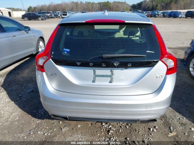 YV140MEK8H1355159 Volvo V60 T5 Premier