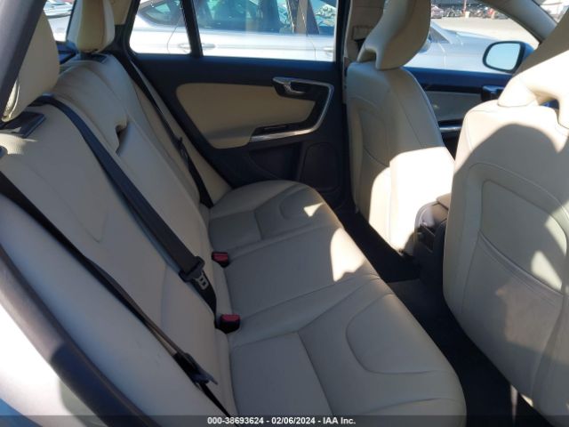 YV140MEK8H1355159 Volvo V60 T5 Premier
