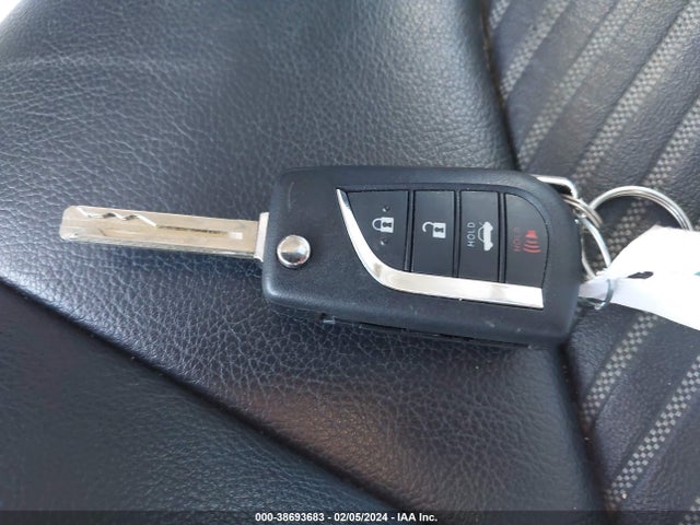 Toyota CAMRY SE 2018 4T1B11HK6JU090701 Image 11