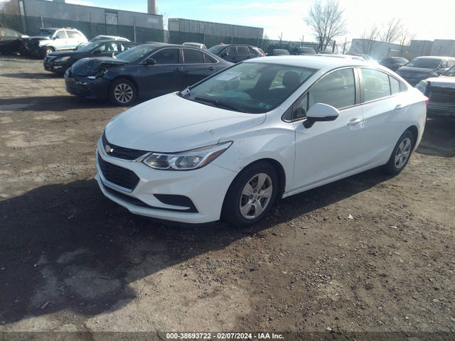 Chevrolet Cruze Ls Auto 2016 1G1BC5SM3G7252414 Image 2
