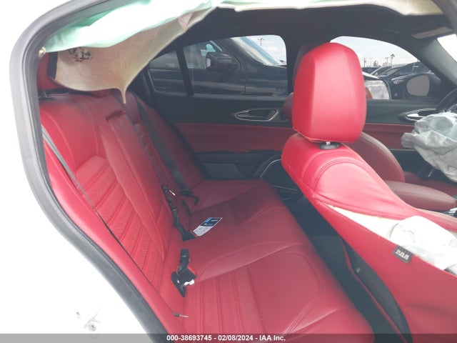 ZARFAMBN0M7640204 Alfa Romeo Giulia Ti Sport Rwd