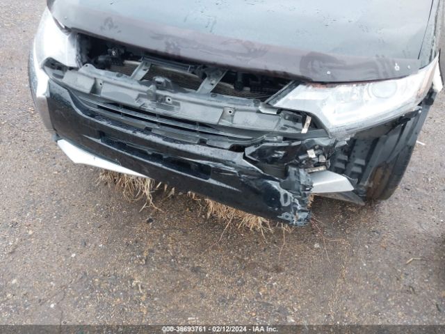 JA4AD2A30GZ005728 Mitsubishi Outlander Es