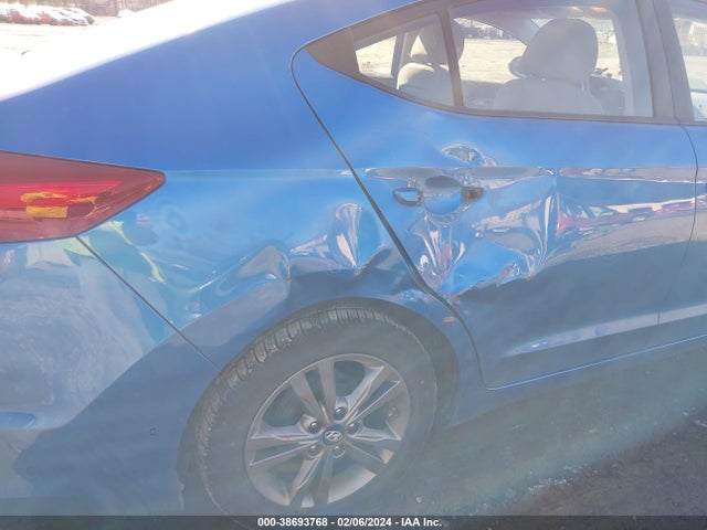 2017 HYUNDAI ELANTRA SE VIN: 5NPD84LF7HH155144