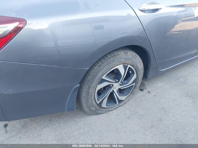 Honda ACCORD LX 2016 1HGCR2F39GA178253 Image 17