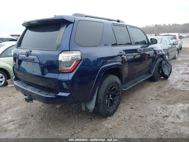 Toyota 4RUNNER SR5 2017 JTEZU5JR2H5148621 Image 4