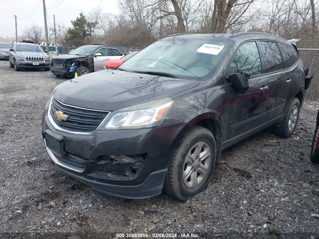Chevrolet Traverse Ls 2017 1GNKRFED6HJ291744 Image 2