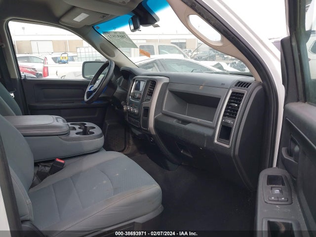 1C6RR7FG6GS411323 RAM 1500 Tradesman