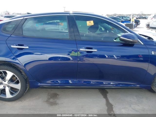 5XXGT4L32KG358950 KIA Optima S