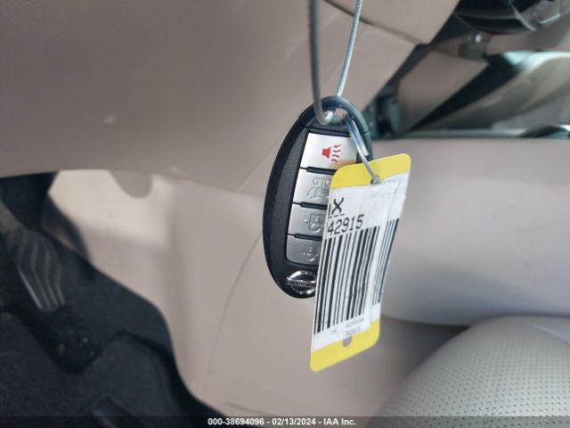 5N1AT2MV7GC742915 Nissan Rogue Sl